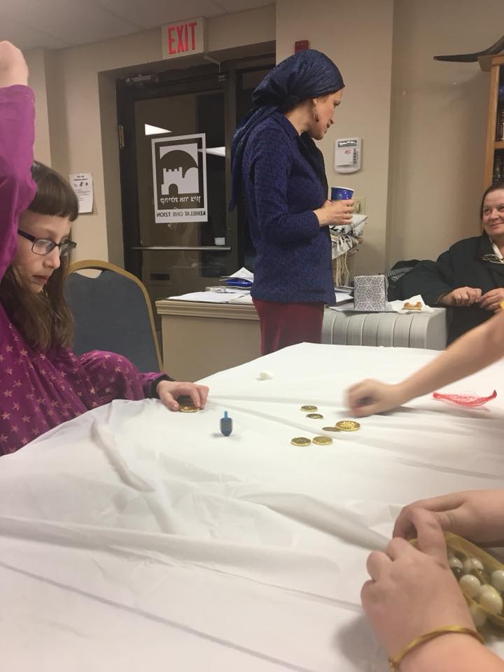 25446064_1677096045674728_1726174666872380361_n