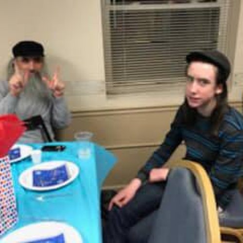 48223102_2124482624269399_26752165875810304_n