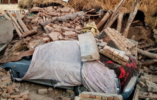 Magnitude 5.7 Quake Strikes Southern Iran