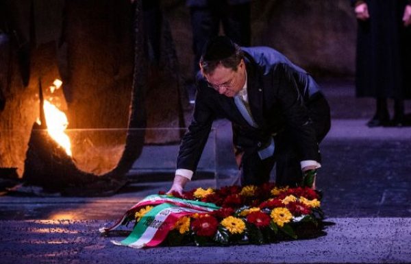 In Jerusalem, Candidate for Top Post in Germany’s Ruling Party ‘Ashamed’ of Antisemitism