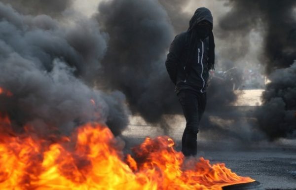 Dozens of Iraqi Protesters Wounded as Anti-Government Unrest Resumes