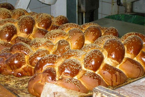 Mea_Shearim_Challah_Sesame
