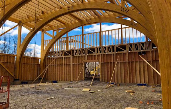 INSIDE THE SANCTUARY AT TEMPLE BETH TZEDEK