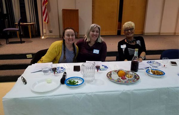 WOMEN’S SEDER AT TEMPLE BETH ZION