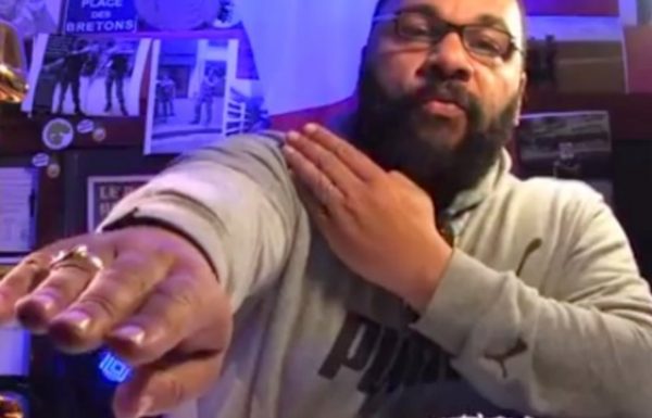 Antisemitic French ‘Pseudo-Comedian’ Dieudonné Booted From YouTube for Racist Content