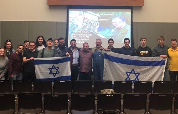Former IDF Officer Speaks to Hundreds of California Students About Israel’s Humanitarian Aid to Syrians
